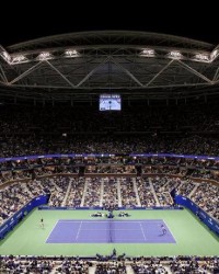 萨巴八胜富家女，阿尼娃逆转大坂，莱巴炒教练，名宿患癌拉杯换将