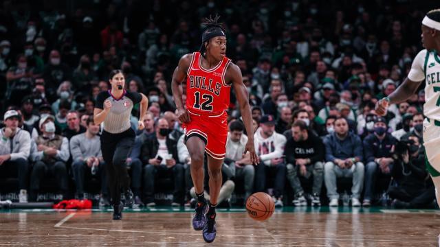 211101_samsmith_ayodosunmu_dribbling_celtics_16x9.jpg